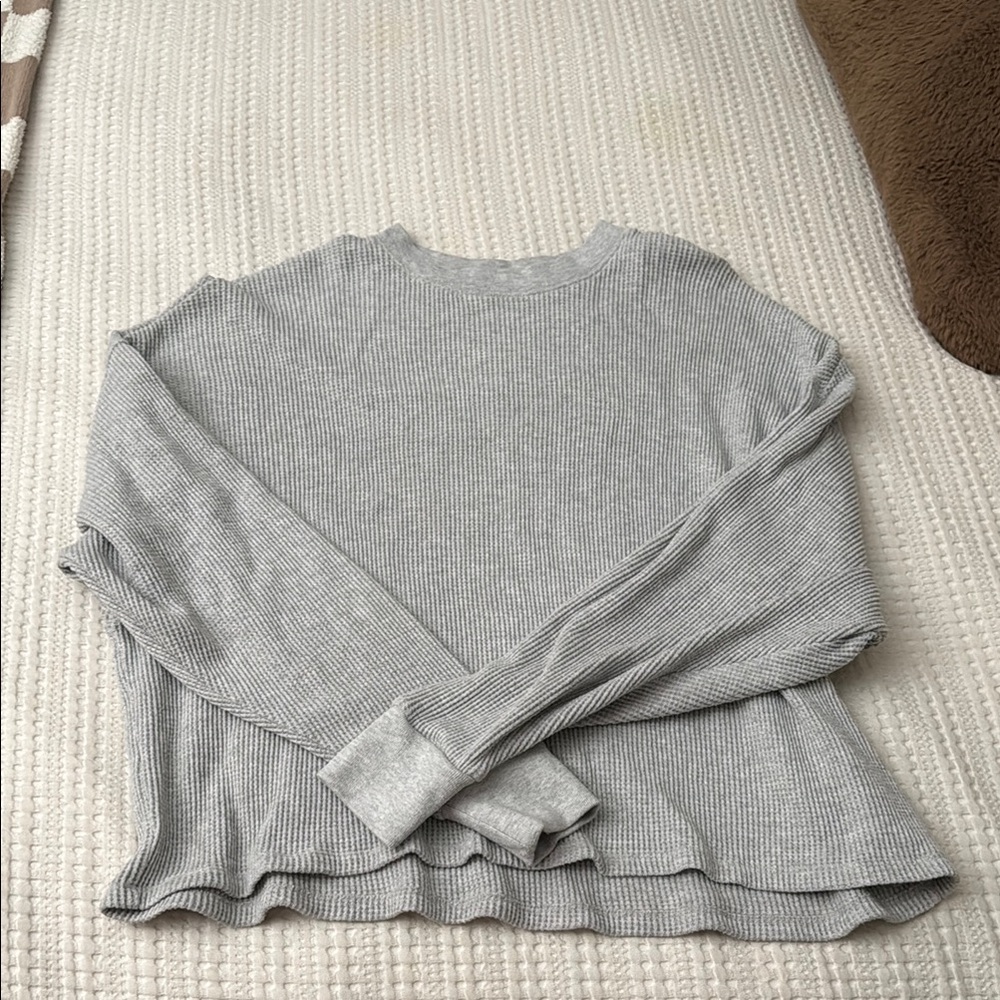 Abercrombie & Fitch Light Gray Waffle Knit Top